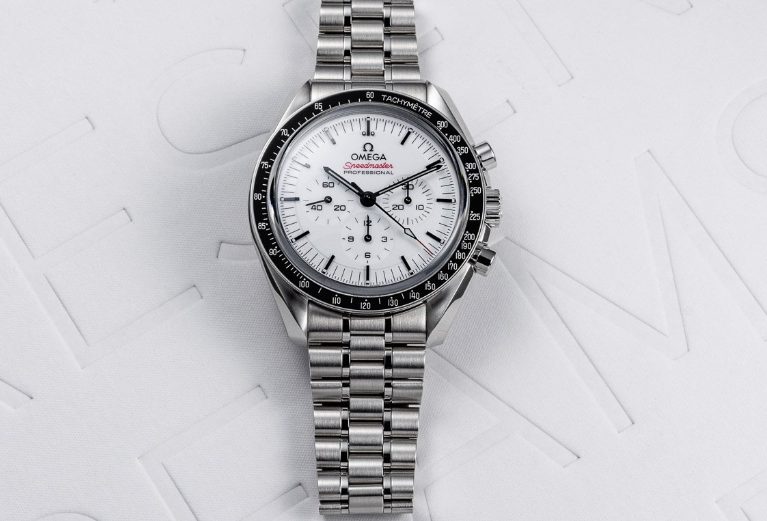 The White UK 1:1 Fake Omega Speedmaster Moonwatch — Better Than The Silver Snoopy Award?